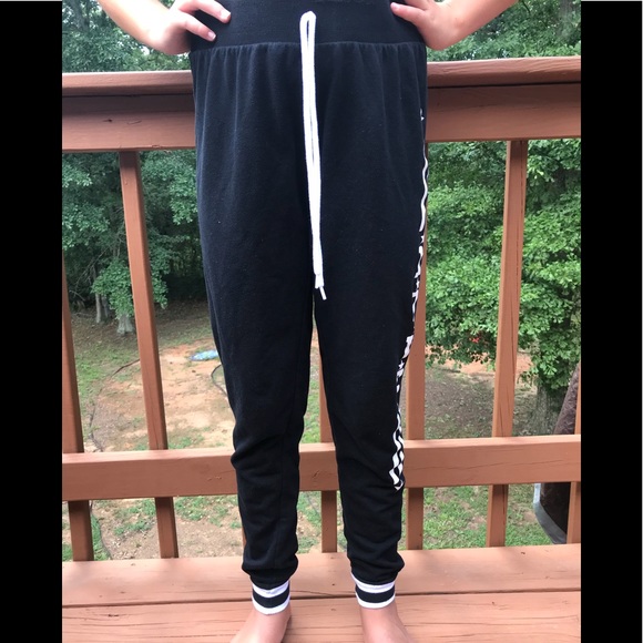 Bobbie Brooks super comfy LOVE joggers ❤️❤️ - Picture 3 of 7